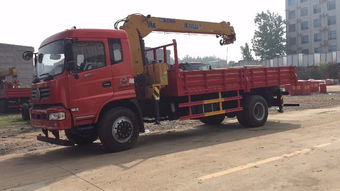 6.3噸隨車吊與14噸徐工雙聯(lián)泵隨車吊的應用 吸糞車配套解決方案